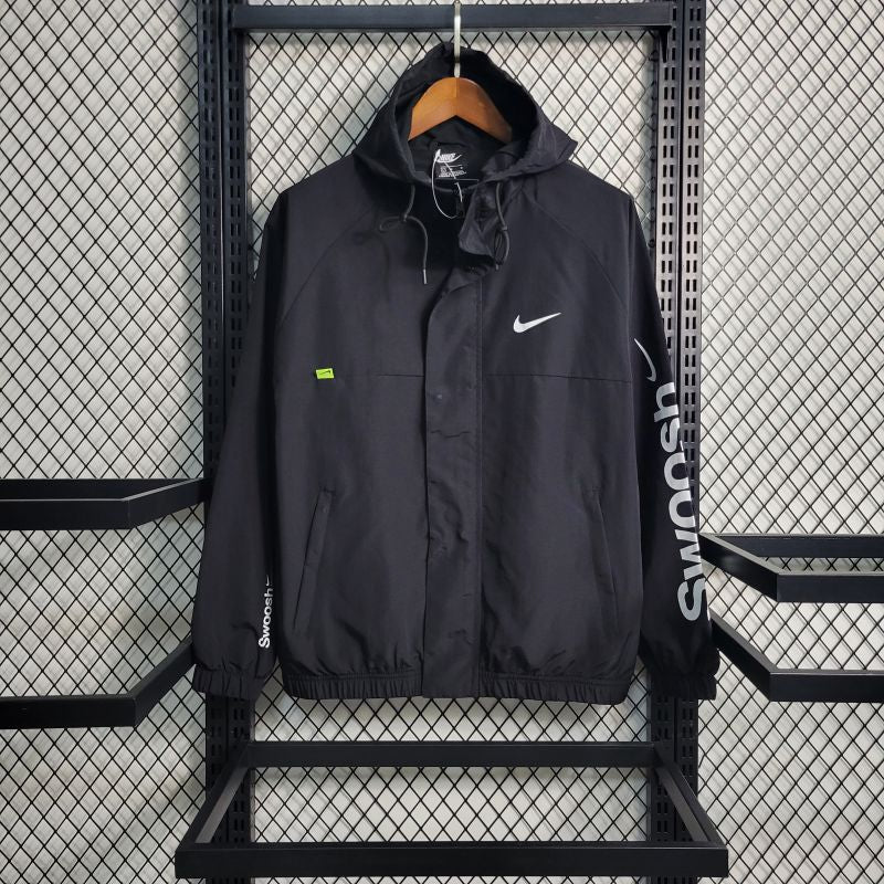 Corta Vento Nike Swoosh Preto