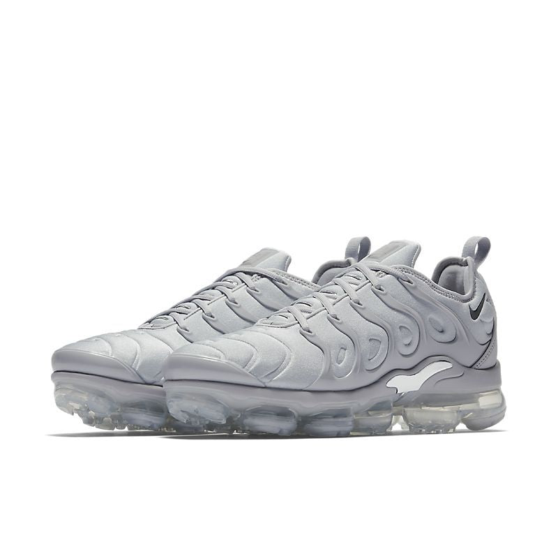 TÊNIS NIKE VAPORMAX PLUS CINZA