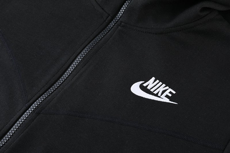 Conjunto Nike Tech Fleece Preto Bordado