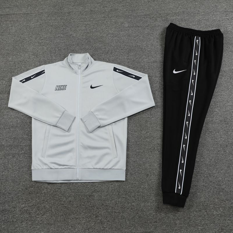 Conjunto Nike Repeat Cinza e Preto