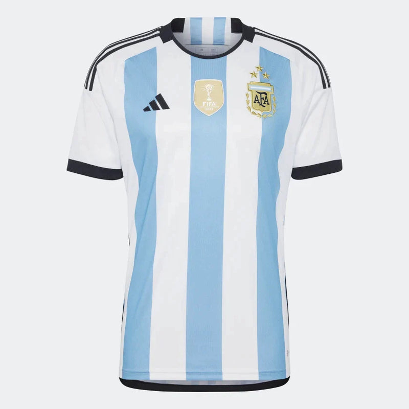 Camisa Argentina I 2022/23 Torcedor Adidas - Branca e Azul Celeste (3 estrelas + Patch Campeão Copa Mundo 2022)