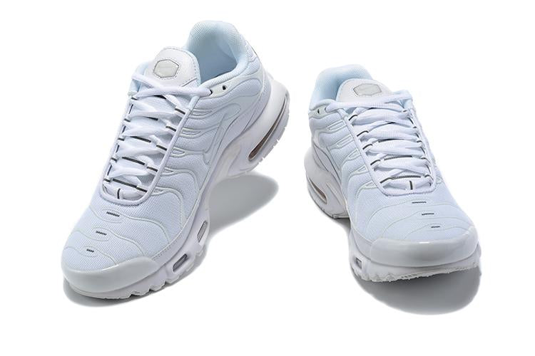 TÊNIS NIKE AIR MAX PLUS TN TRIPLE WHITE