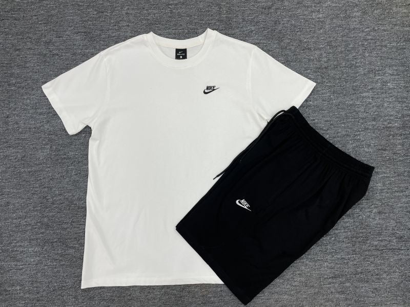 Kit Camisa e Short Nike Fleece Branco e Preto