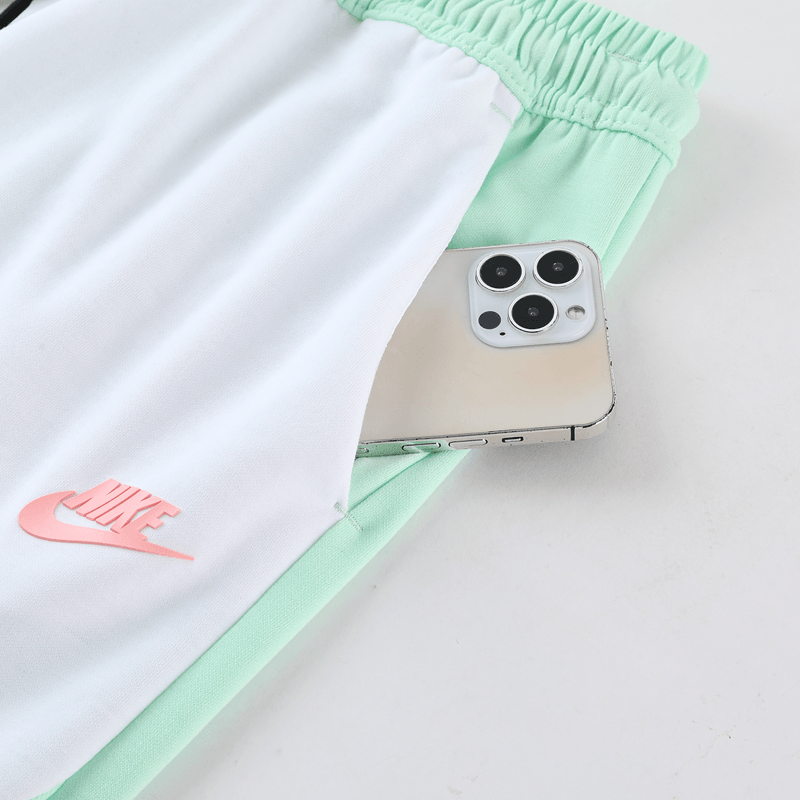 Conjunto Nike Tech Fleece Verde / Branco / Rosa