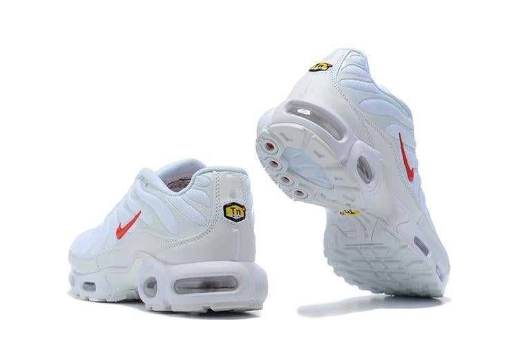 TÊNIS NIKE AIR MAX PLUS TN "SUPREME WHITE"