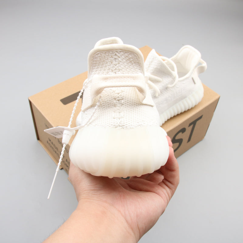 TÊNIS ADIDAS YEEZY BOOST 350 V2 CREAM/TRIPLE WHITE