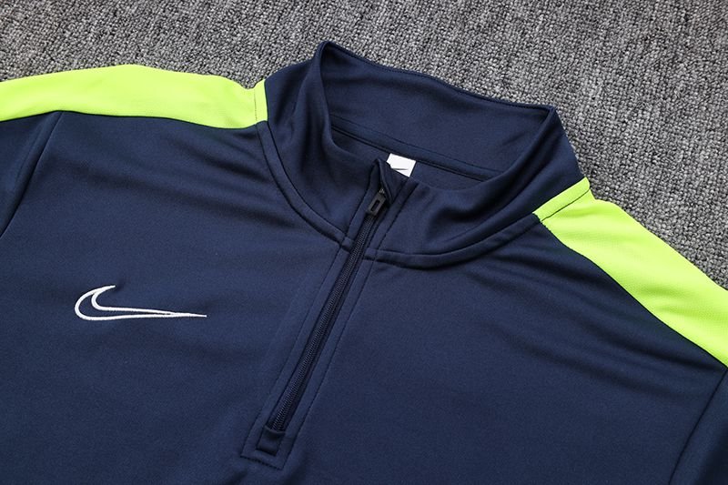 Conjunto Nike Treino Azul e Verde Dri Fit