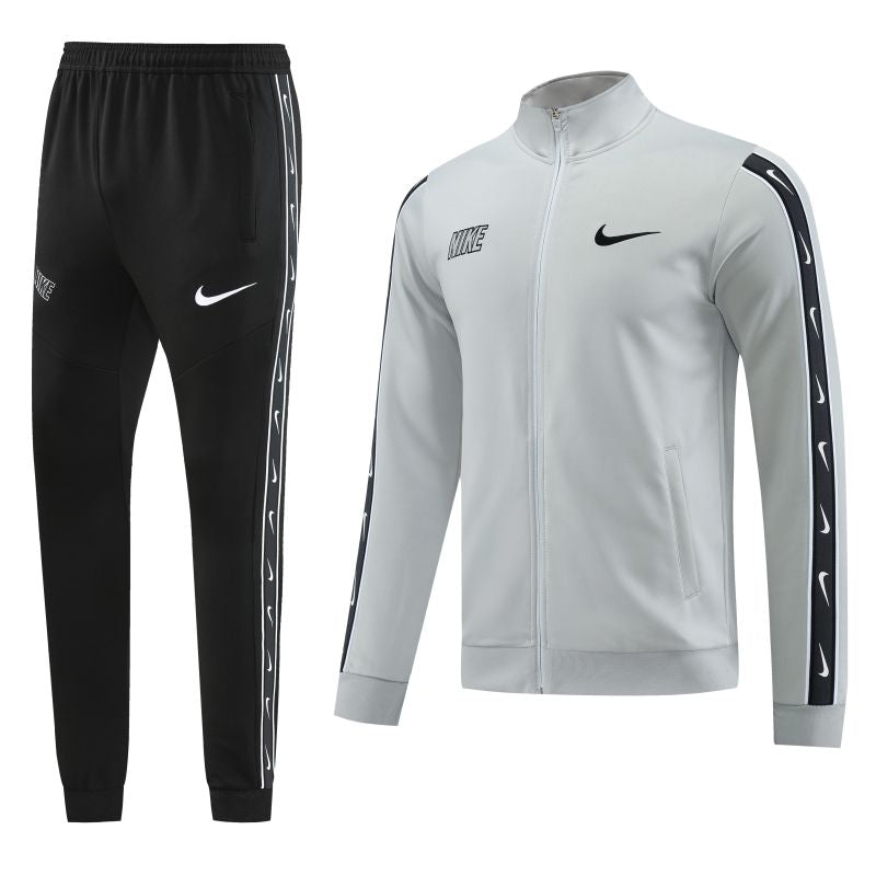 Conjunto Nike Repeat Cinza e Preto