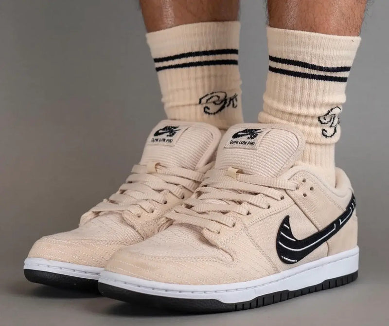 TÊNIS NIKE DUNK SB  "Jiu-Jitsu"