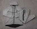 Conjunto Nike Tech – Cinza - Lagrife Sport