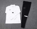 Conjunto Nike Treino Branco e Preto Dri Fit - Lagrife Sport