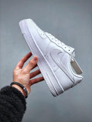 TÊNIS NIKE AIR FORCE 1 TRIPLE WHITE - Lagrife Sport