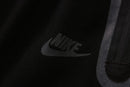Conjunto Nike Tech Fleece Branco e Preto - Lagrife Sport