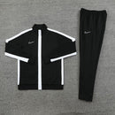 Conjunto Nike Preto e Branco - Lagrife Sport