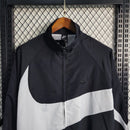 Corta Vento Preto Nike Big Logo - Lagrife Sport