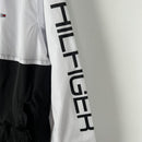 Corta Vento Tommy Hilfiger Branco e Preto - Lagrife Sport